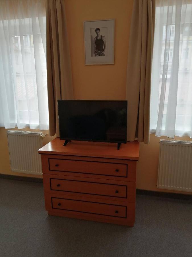 Pension-Apartmany Cesky Dvur Marianske Lazne Bagian luar foto