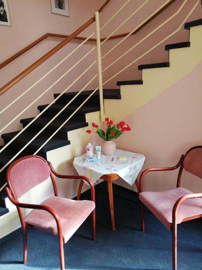 Pension-Apartmany Cesky Dvur Marianske Lazne Bagian luar foto