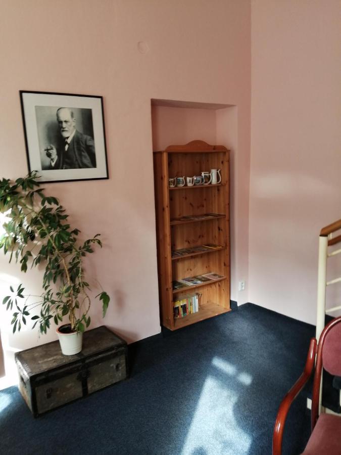 Pension-Apartmany Cesky Dvur Marianske Lazne Bagian luar foto