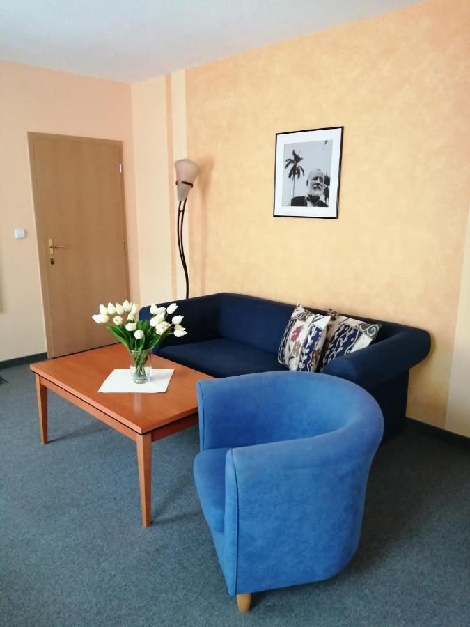 Pension-Apartmany Cesky Dvur Marianske Lazne Bagian luar foto